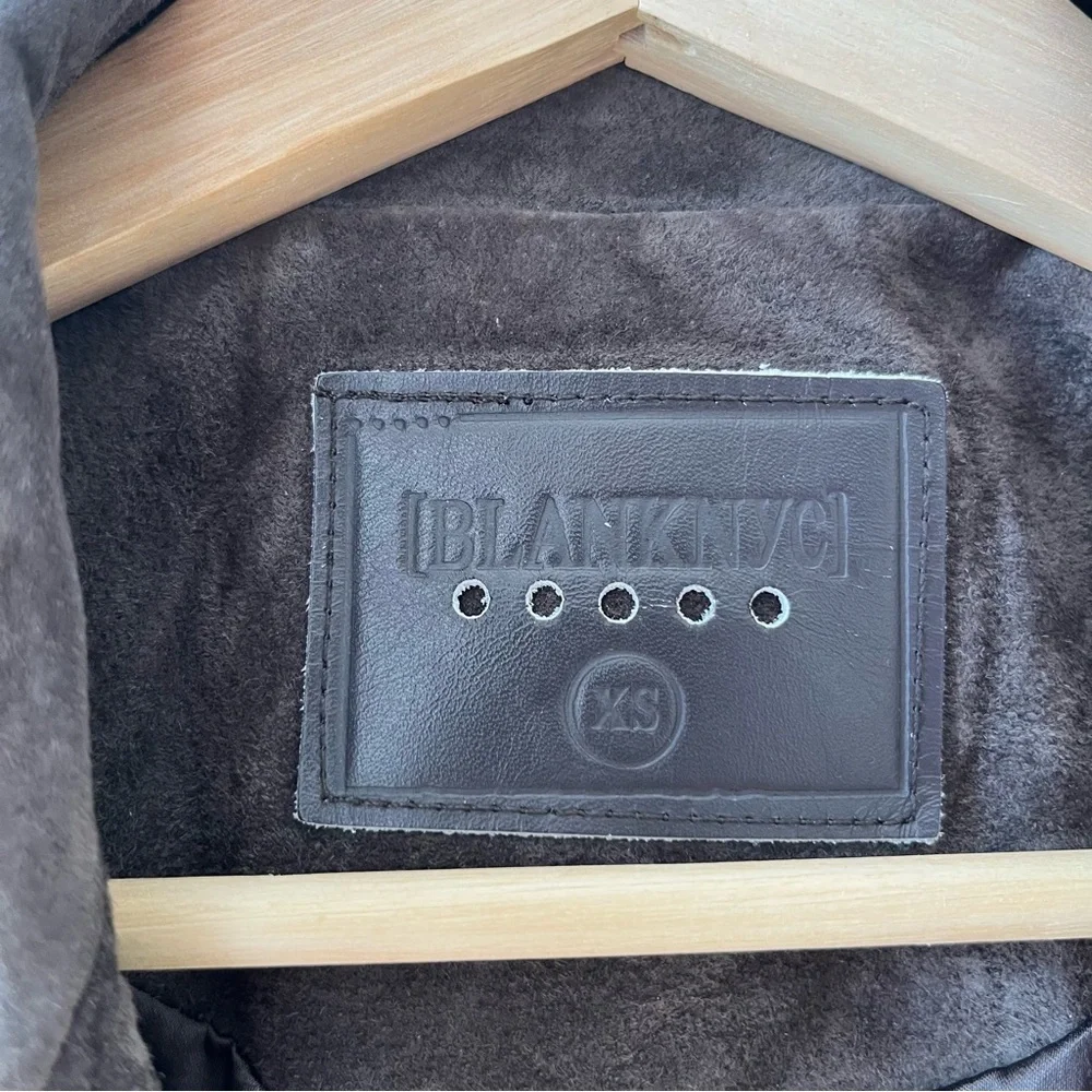 ⚡️MUST GO free shipping! BLANKNYC 100% Leather Suede Moto Jacket - XS - Brown - Picture 10 of 13